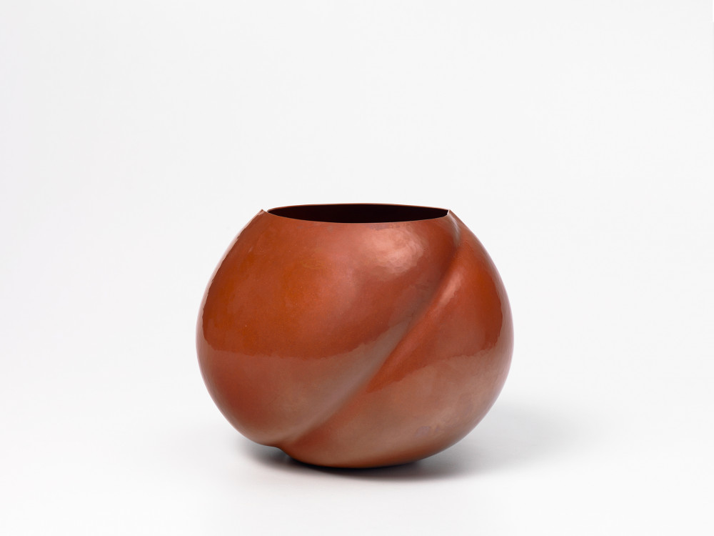 koichi io whirl vase 1a