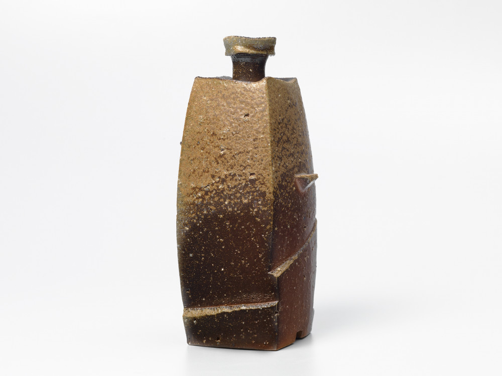 Ryuichi Kakurezaki flower vase 01