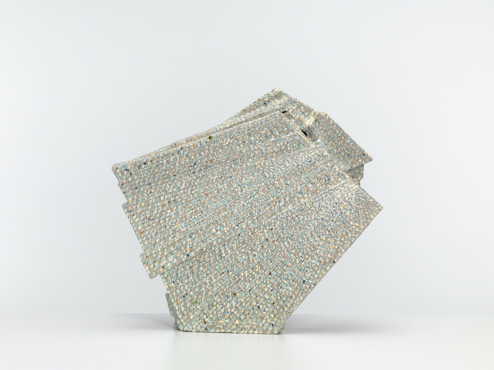 eiko kishi shigaraki stoneware 01