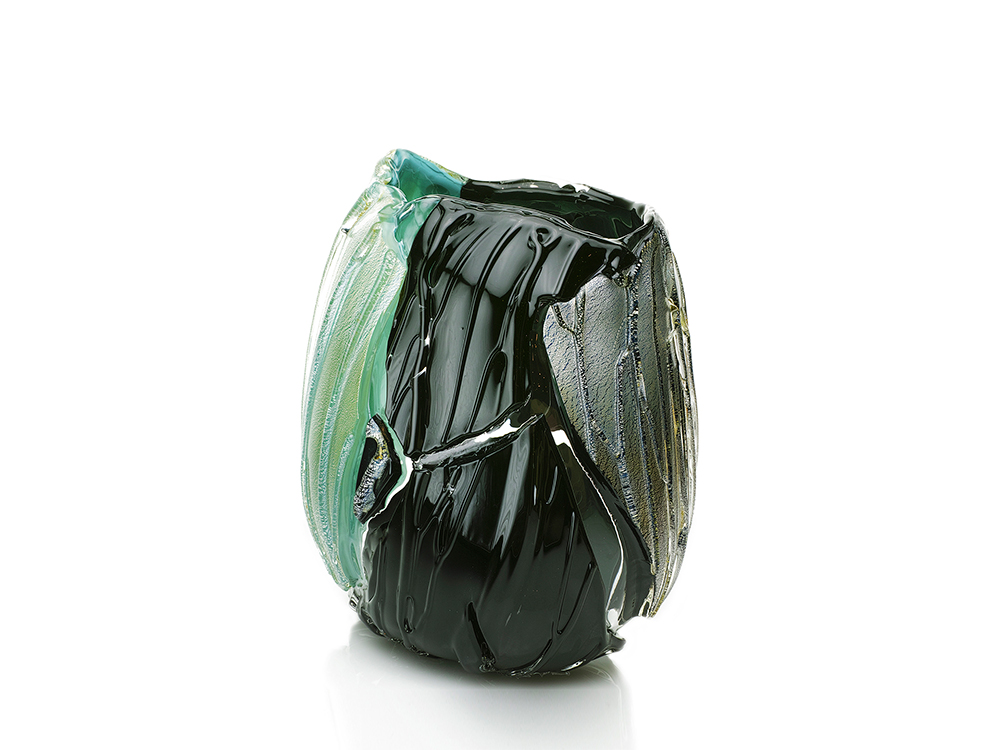 4093 Nishinaka greenandblack