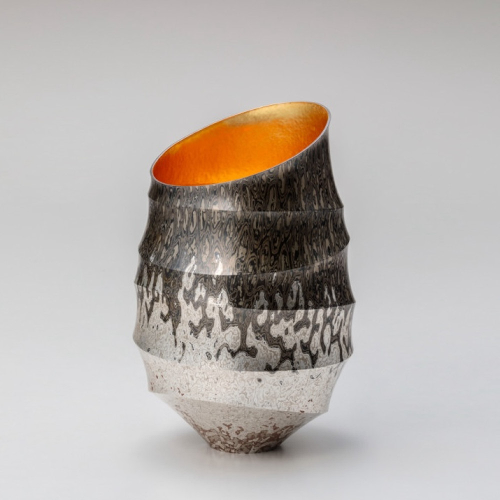 Ryuhei sako Mokume gane vessel 2020 FillWzEwMDAsNzUwXQ ScaleWidthWzEwMDBd