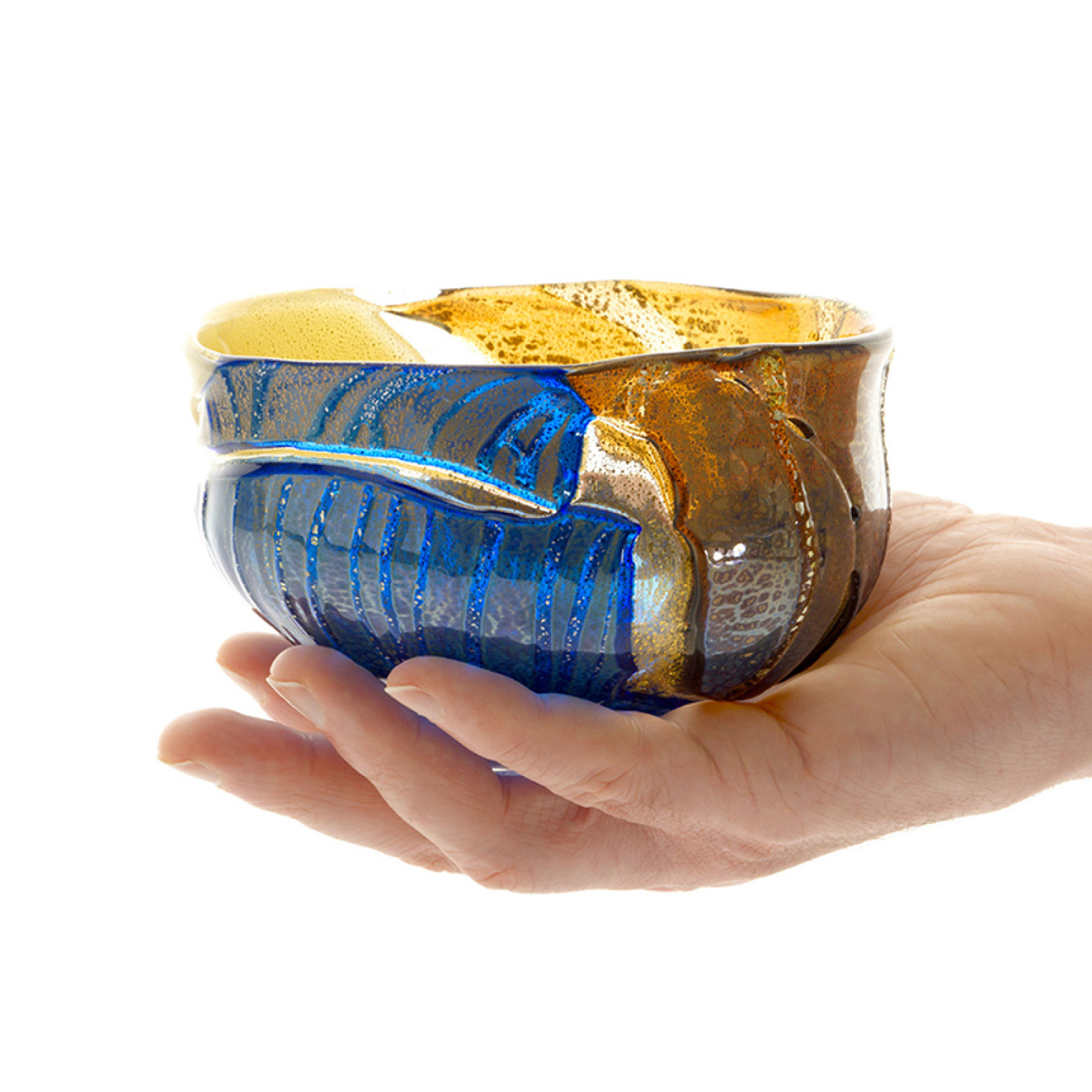 REVEALING BEAUTY FROM JAPAN